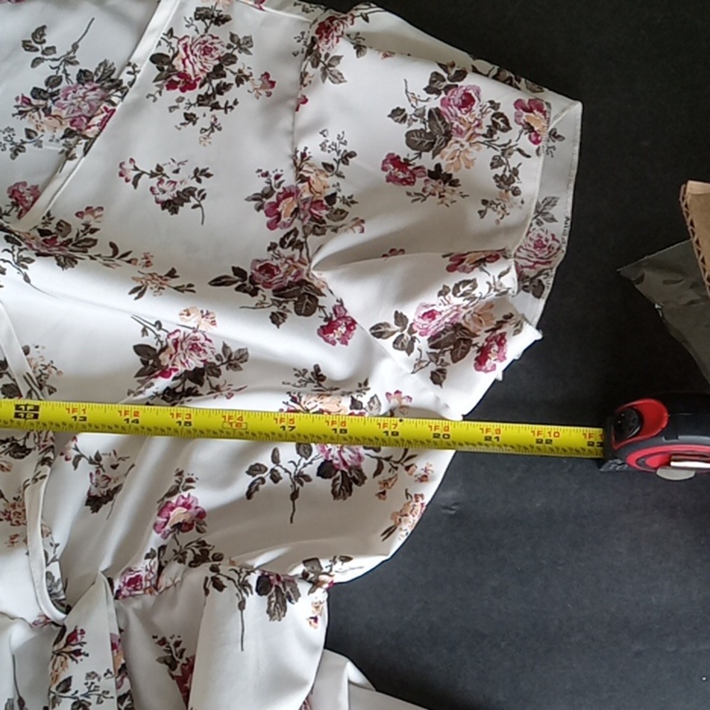Shein curve Dress - Picture 8 of 8